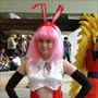 ( When someone cosplays with this kind of outfit - I'm sure one has to get used to frequent stares. Oy! )